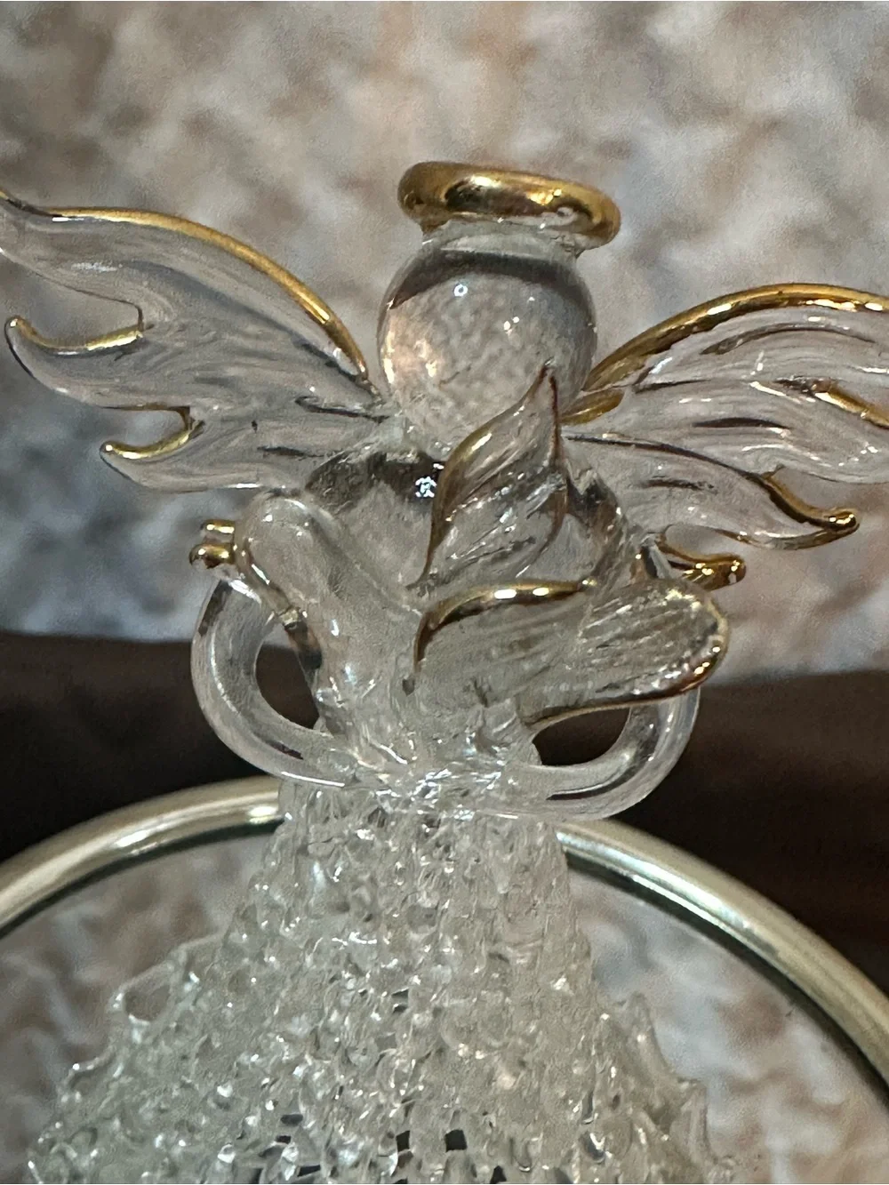 Música 🎵 Delicate Glass Angel Figurine with Mirror Base - with light